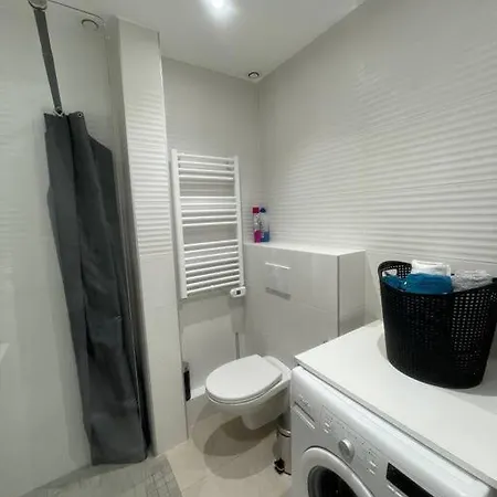 Apartment Magnifique 2 Pieces, Avec 4 Couchages Nice